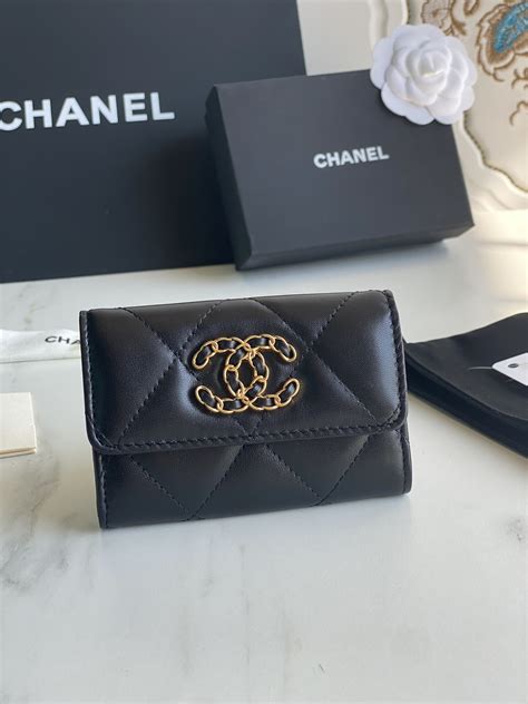 chanel 19 phone and card holder|chanel flap card holder price.